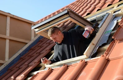 Pose de fenêtres de toit Velux à Villebougis
